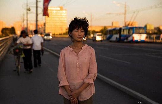 عکس هایی از زنان و دختران کره شمالی و زندگی سخت آنها