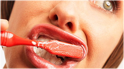 مصرف قند با دندان چه می کند؟