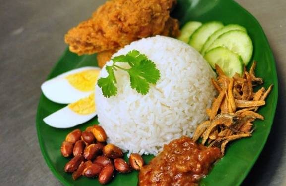 طرز تهیه ناسی لماک غذای ملی کشور مالزی
