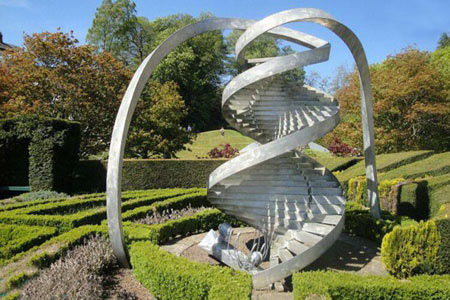 باغ گردشگری کیهانی باغی زیبا در اسکاتلند