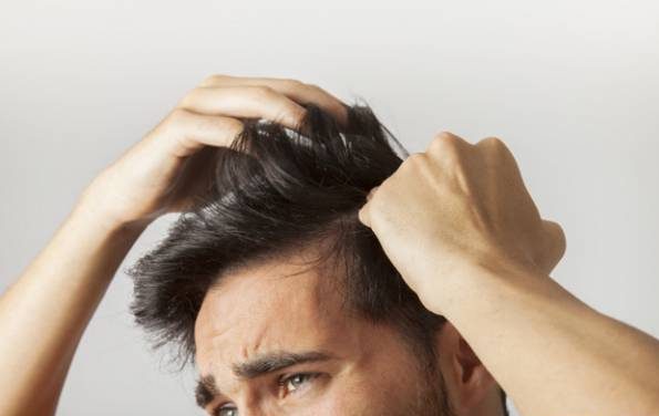 دلیل ریزش مو در 25 سالگی و راه های جلوگیری از ریزش مو
