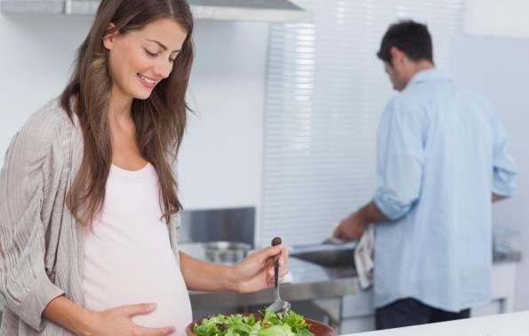 برنامه غذایی و رژیم خانم های بارداری در ماه دوم بارداری