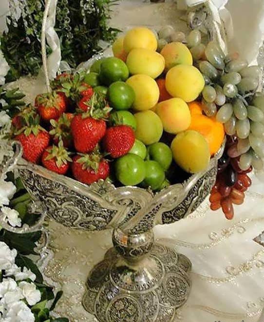 تصاویر میوه آرایی و تزیین ظرف میوه برای مهمانی و ایده های چیدن میوه
