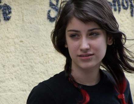 بیوگرافی لیلا هزل کایا +عکسهای جدید هزل کایا بیوگرافی لیلا هزل کایا +عکسهای جدید هزل کایا