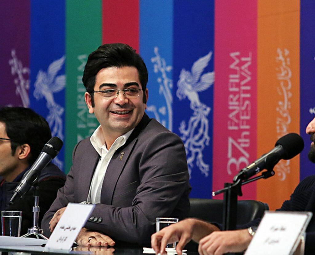 فرزاد حسنی