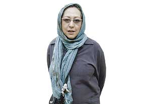 مریم سعادت