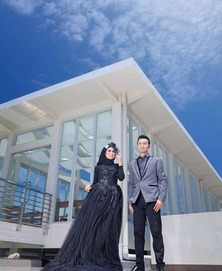 مدل عکس گرفتن عروس و داماد ایرانی
