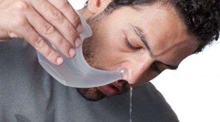 مزایا و معایب شستن بینی با آب نمک 