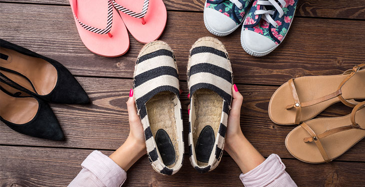 5 قاعده ست کردن کفش و لباس برای خانم‌ها