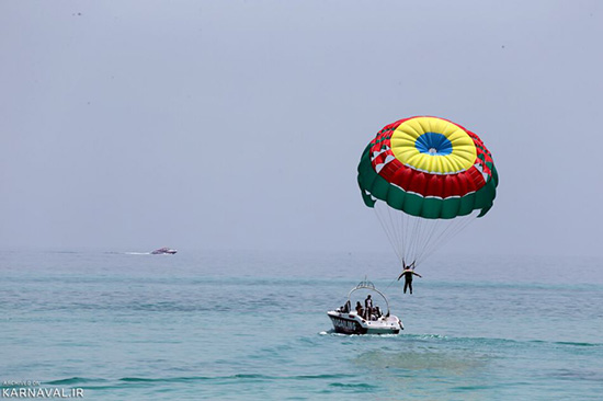 نگاهی به تفریحان آبی در جزیره کیش مروارید خلیج فارس