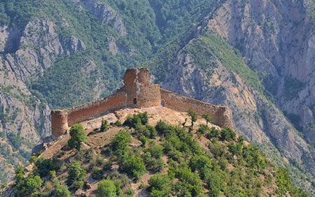 قلعه کنگلو در مازندران