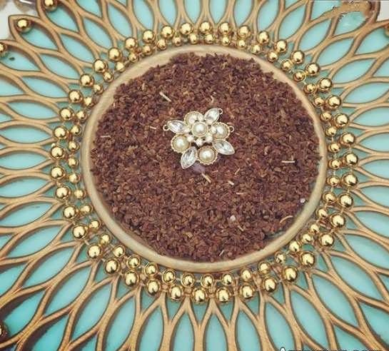 تزیین اسپند سفره عقد تزیین اسپند سفره عقد