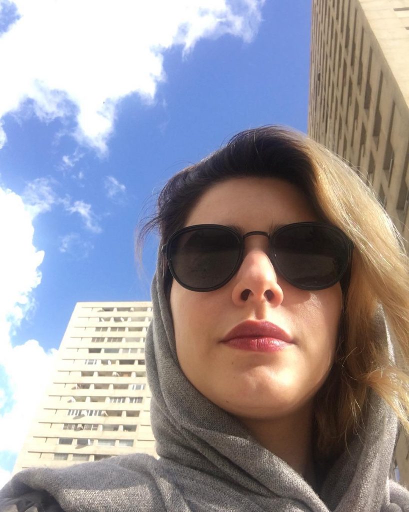آیناز آذرهوش