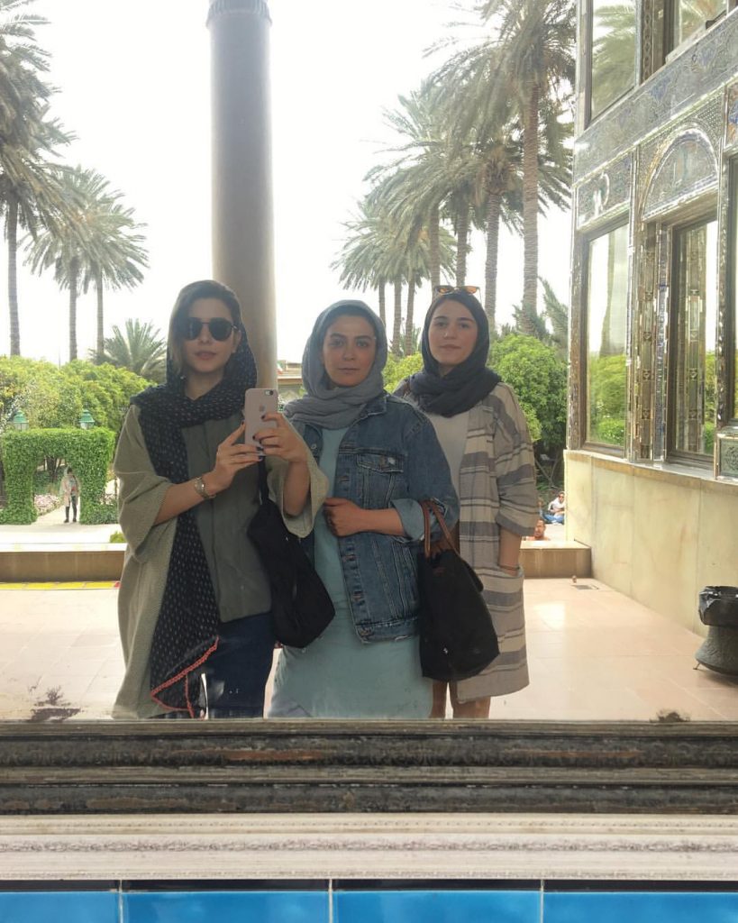 آیناز آذرهوش