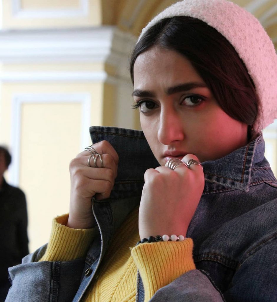 سارا احمدی
