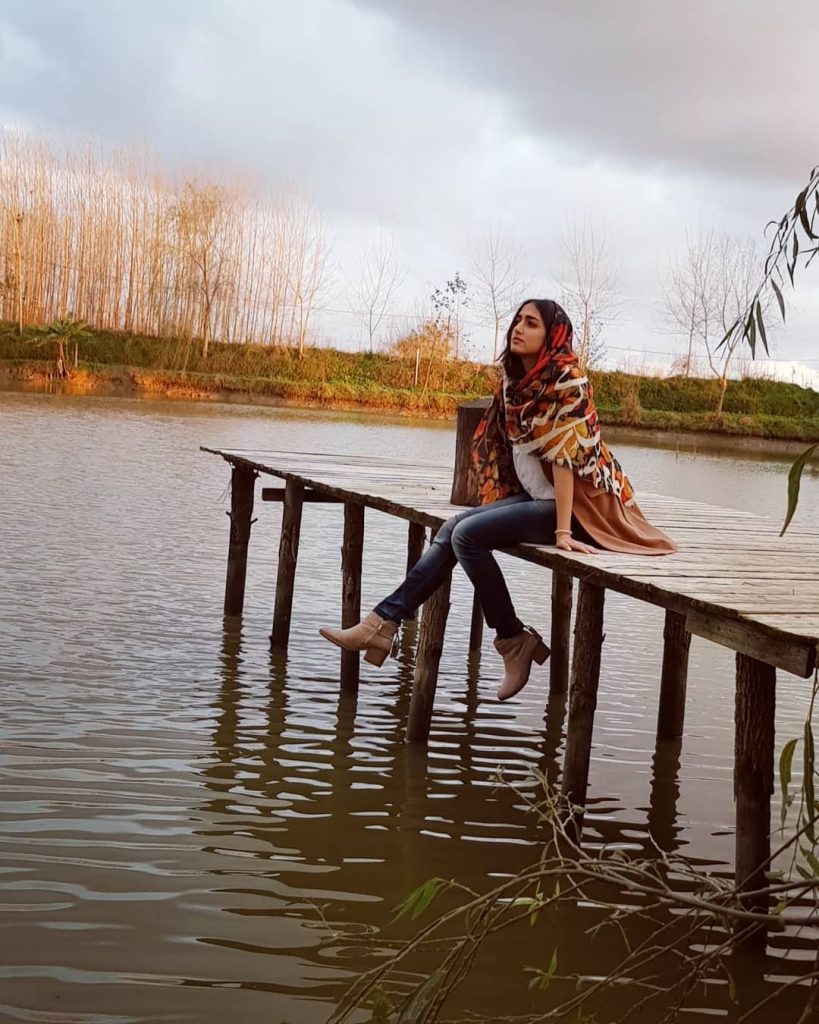 سارا احمدی