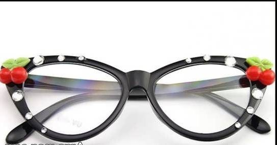 Decorating glasses 5 e1583398213406