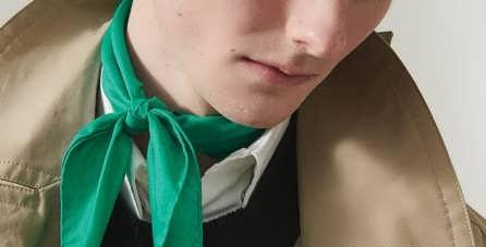 آموزش بستن دستمال گردن مردانه در چند مرحله