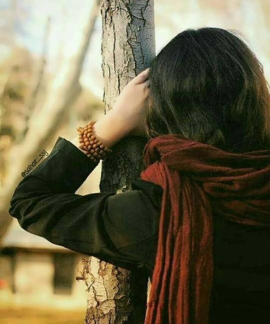 ژست عکس با درخت