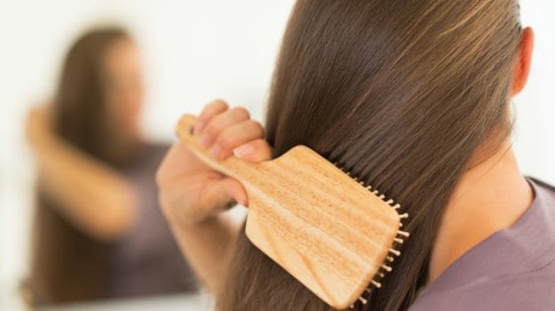 درمان خانگی مو خوره با مواد طبیعی بدون ضرر (سرکه سیب، ماست، روغن نارگیل و ...)